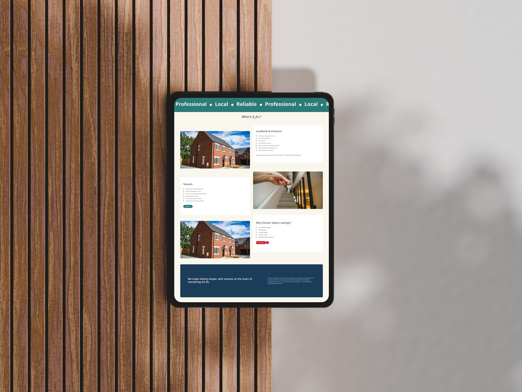 Mockuuups ipad pro mockup on a wooden surface with shadows
